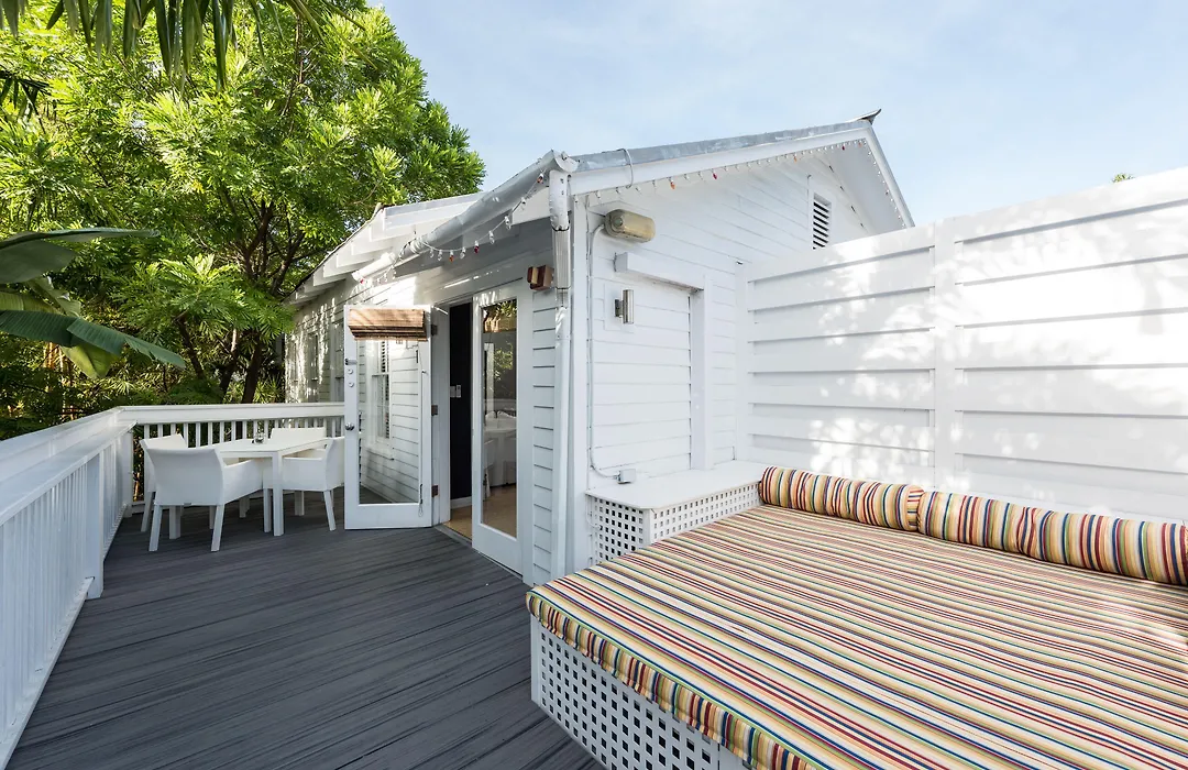 Alexander's Guesthouse-Adult Exclusive, LGBTQ Friendly-1